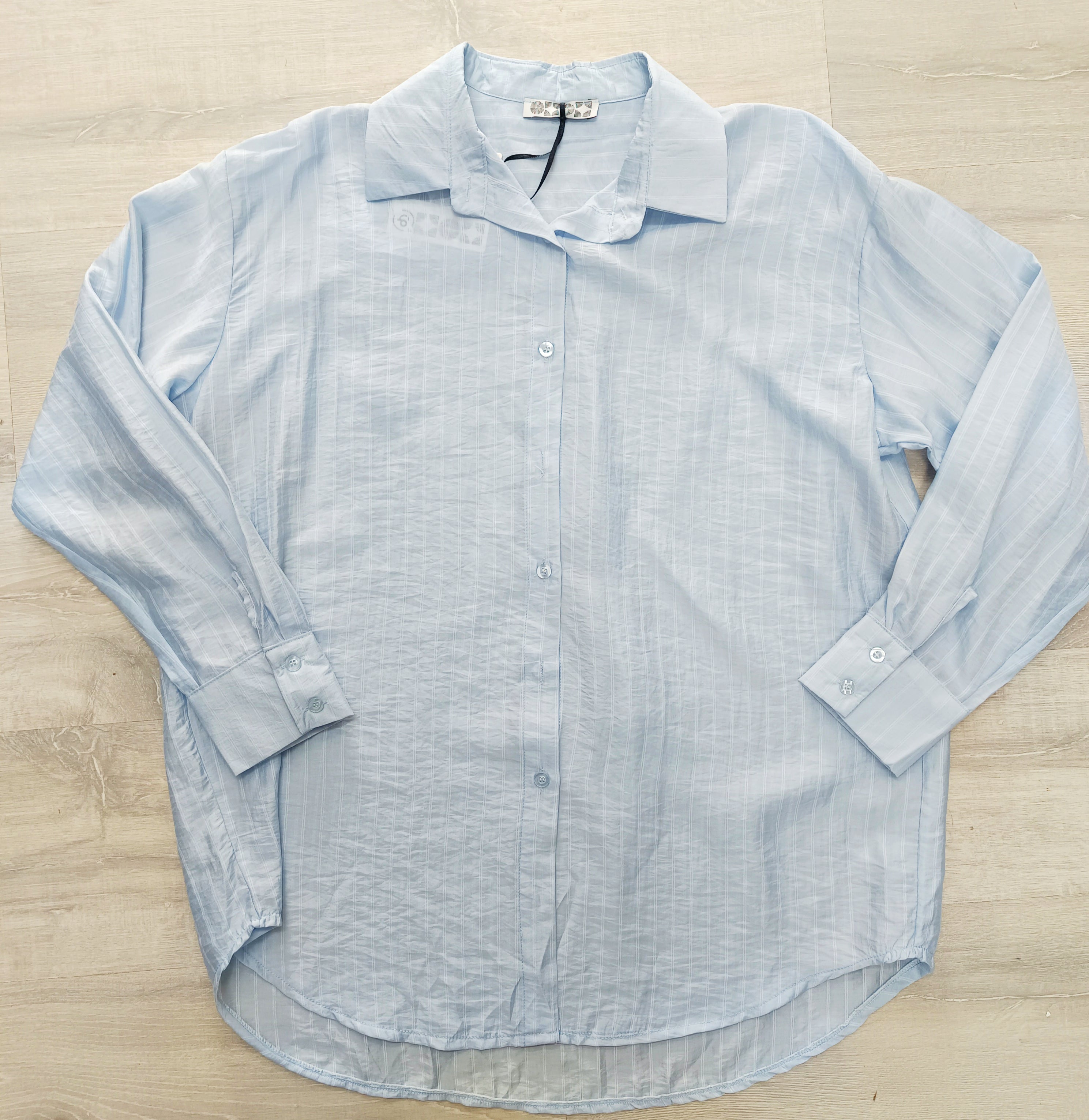 Camisa semitransparente