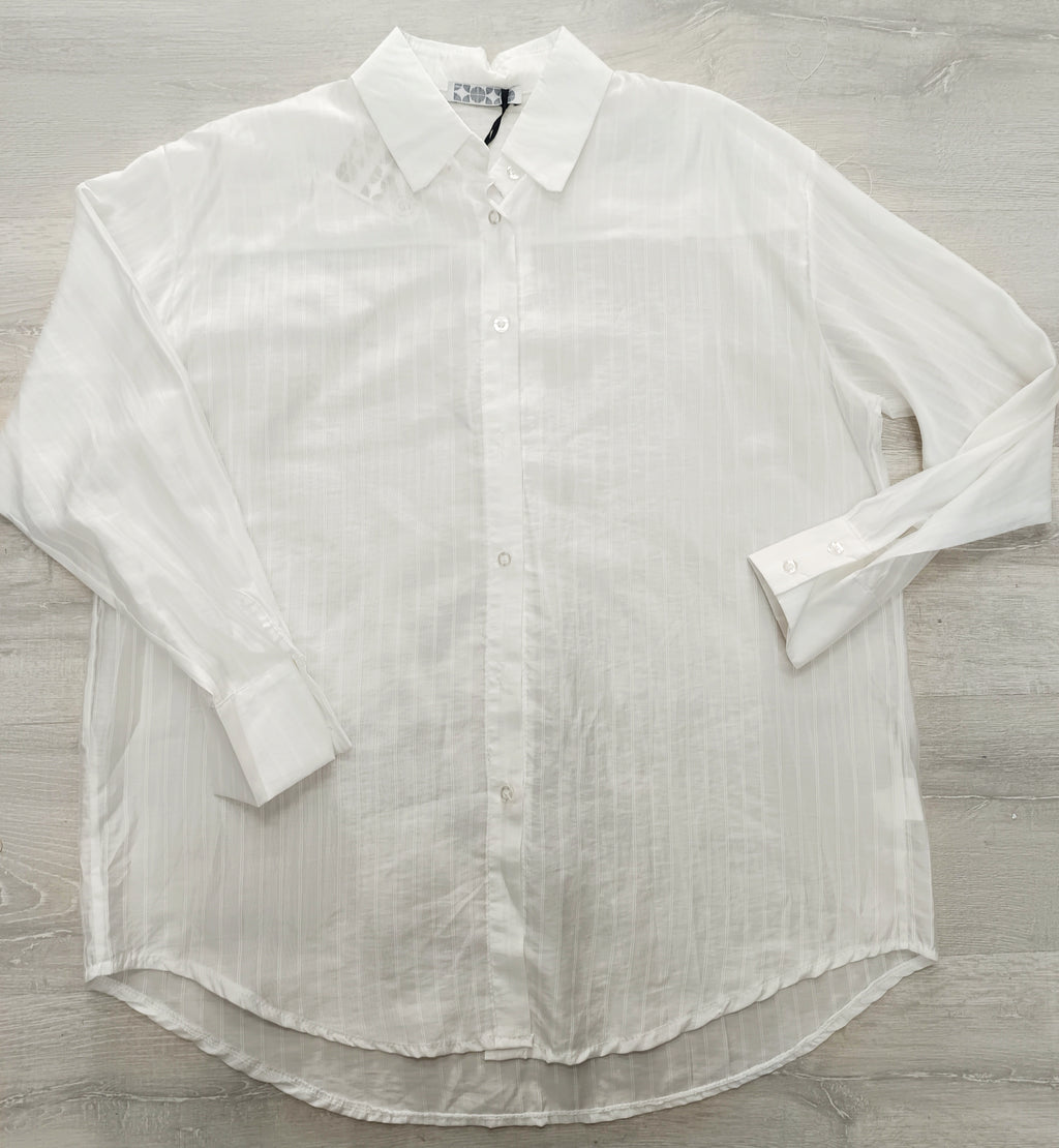 Camisa semitransparente