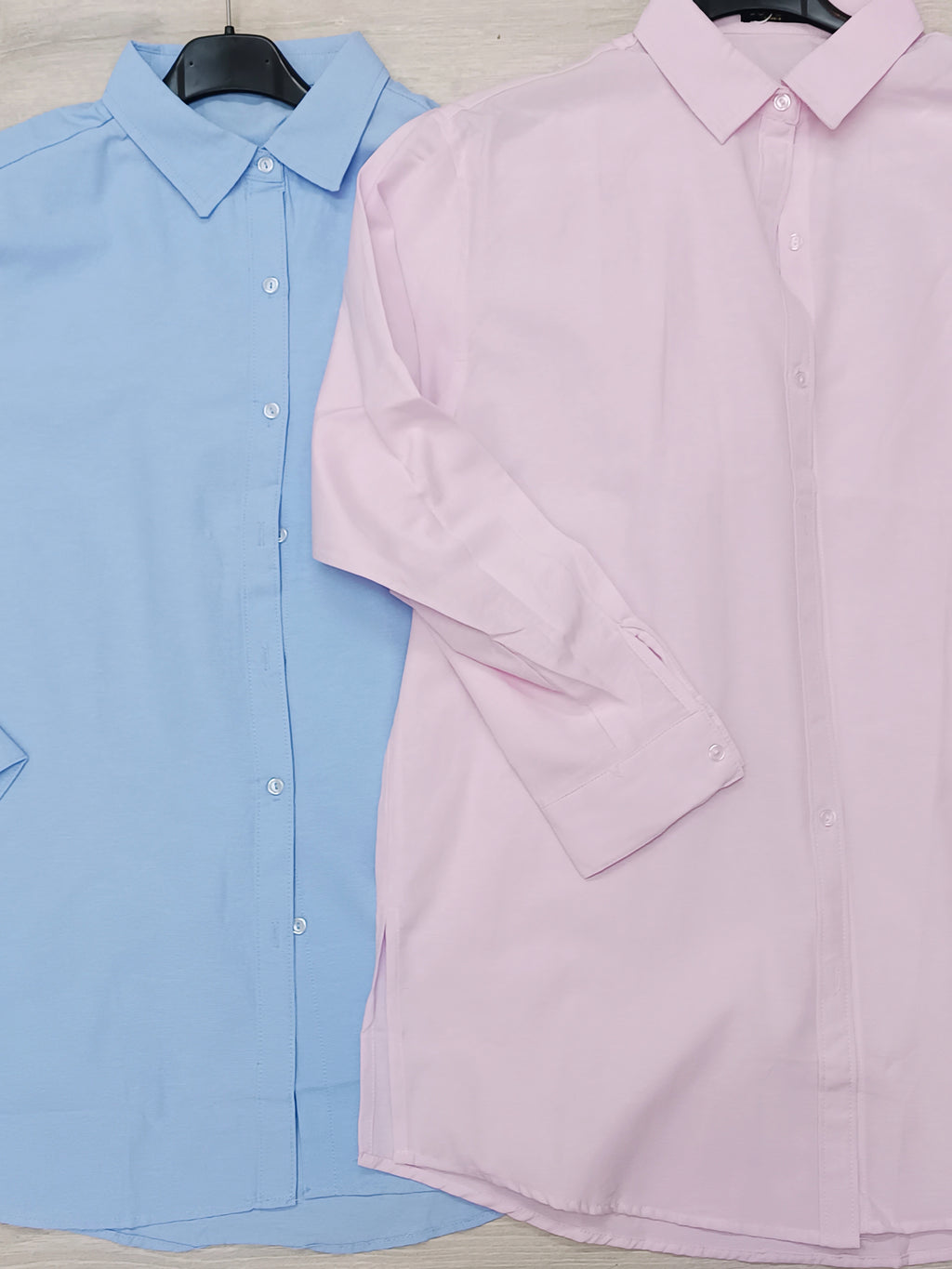 Camisa oversize con corte a los lados