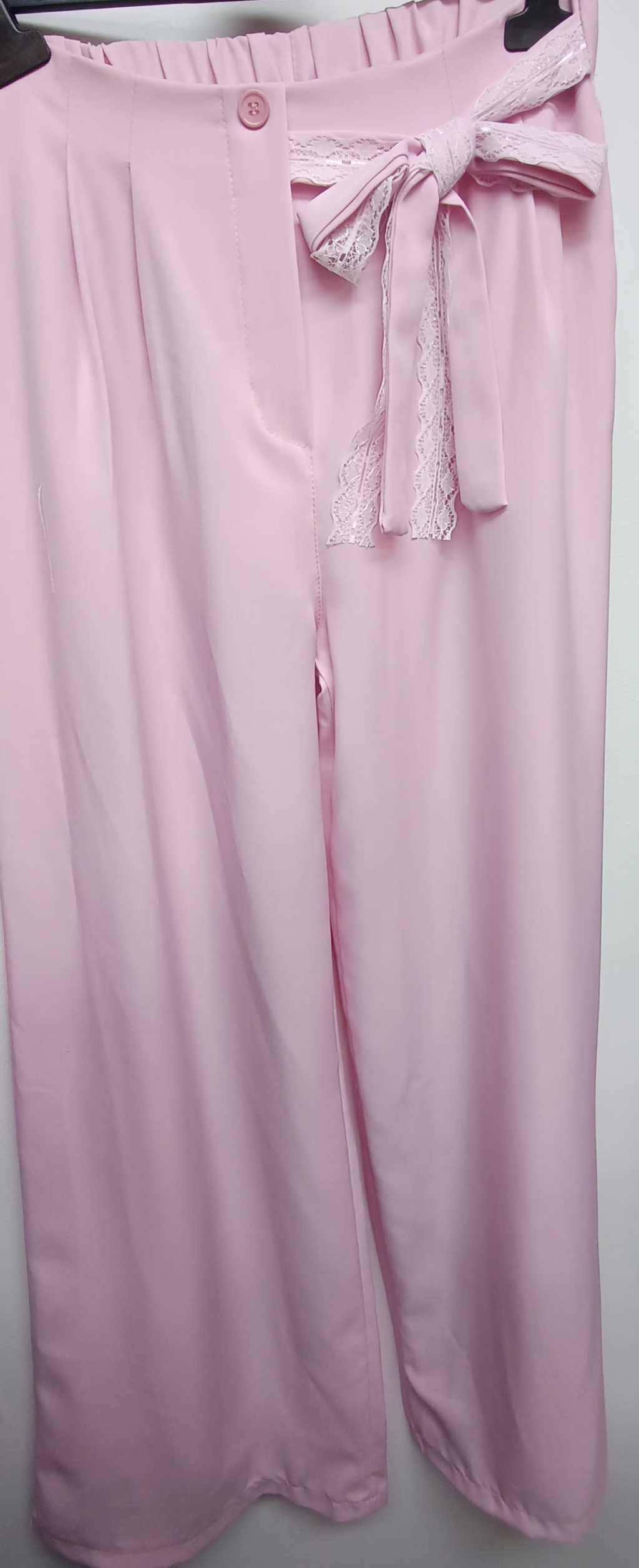 Pantalón Palazzo con detalle de lazo en el lado