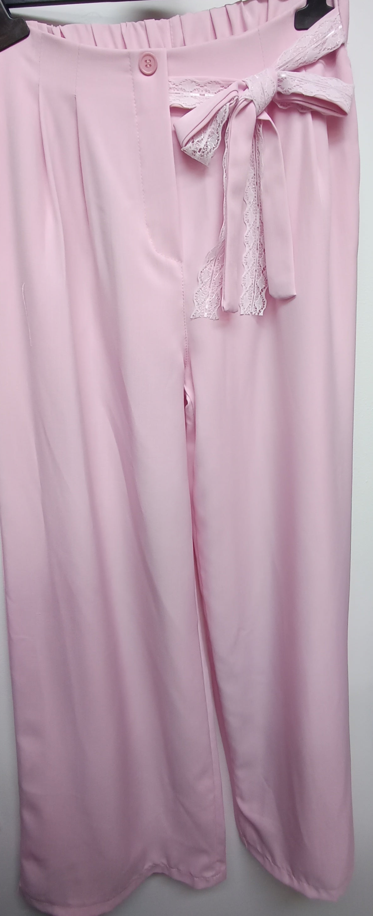 Pantalón Palazzo con detalle de lazo en el lado