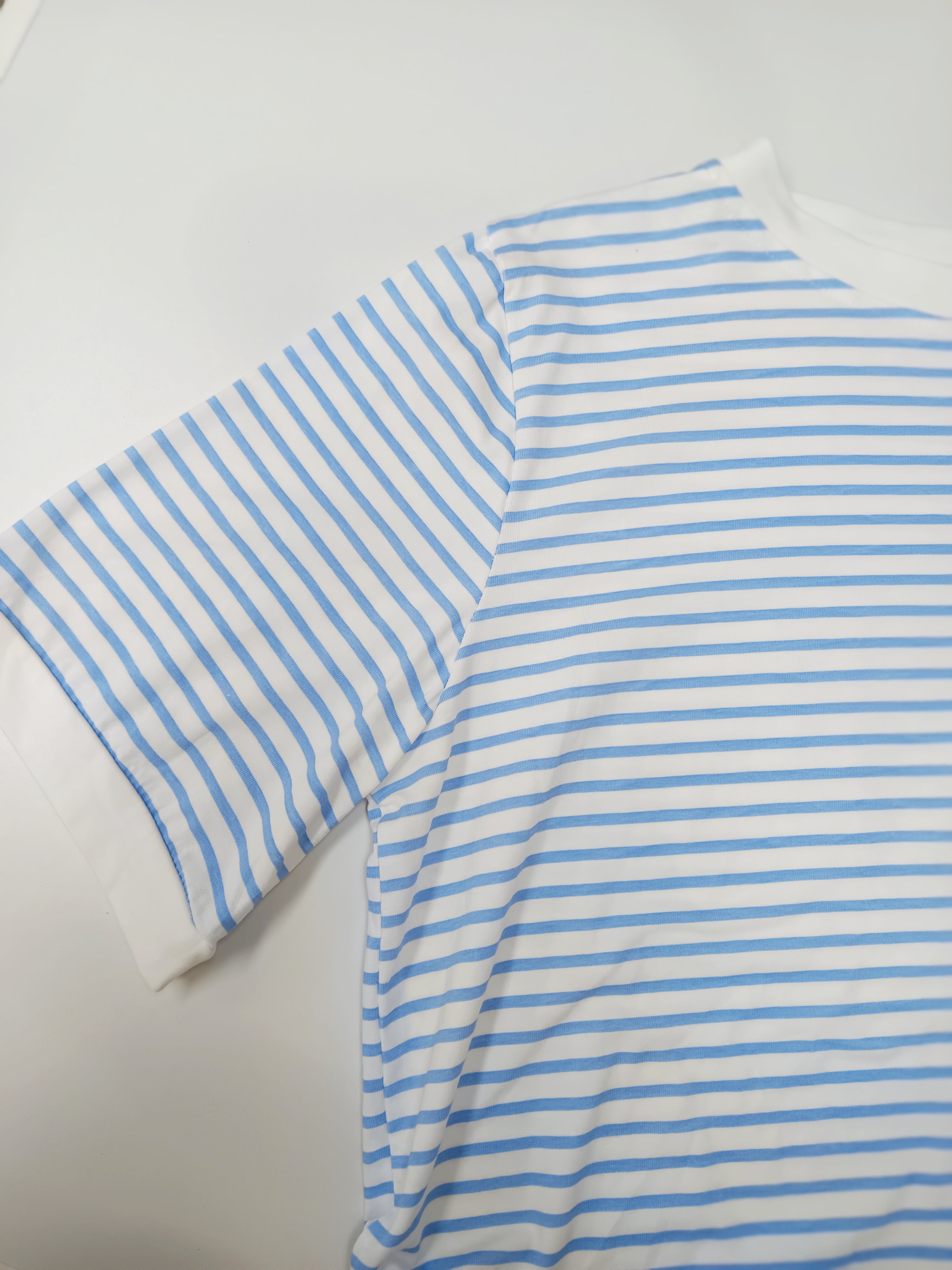 Camiseta manga corta a rayas