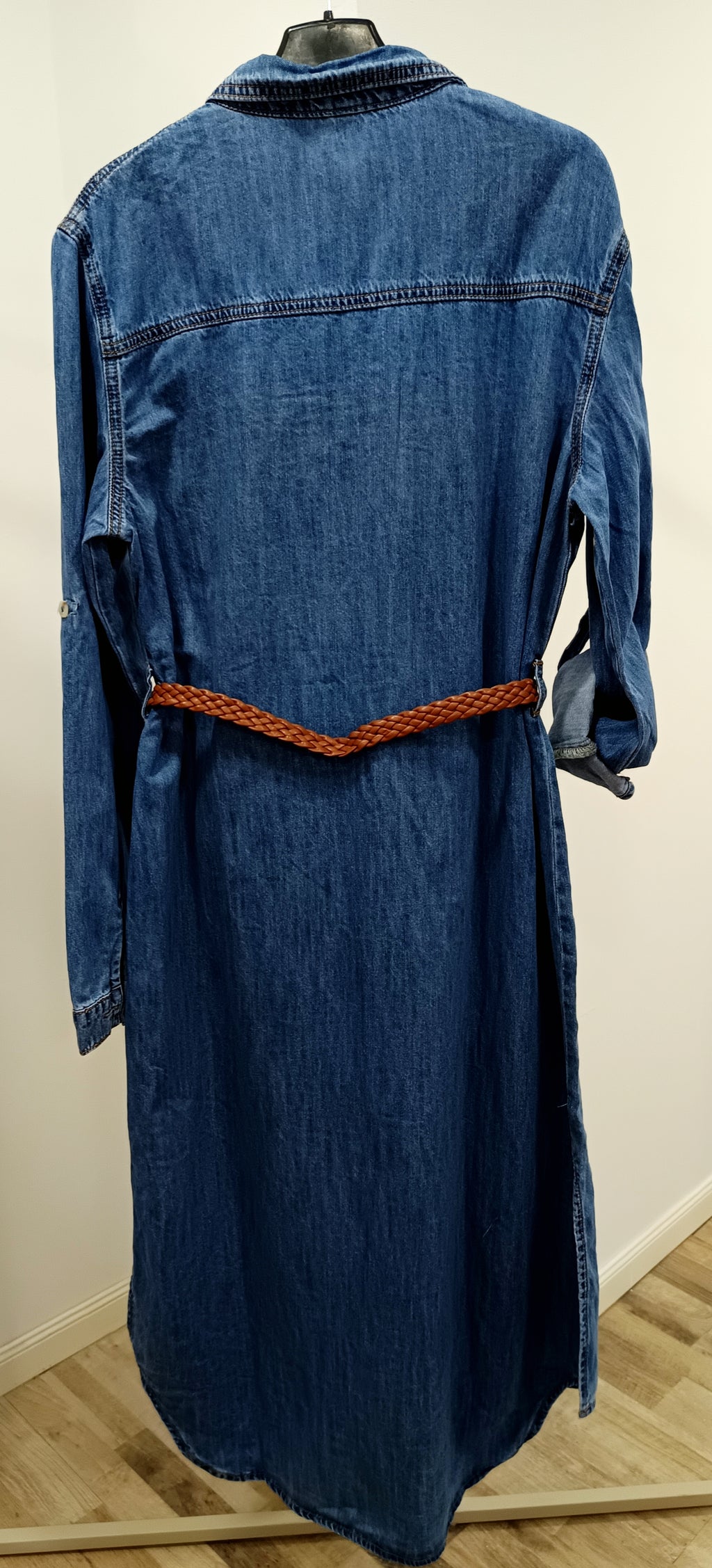 Vestido tejano con cinturón