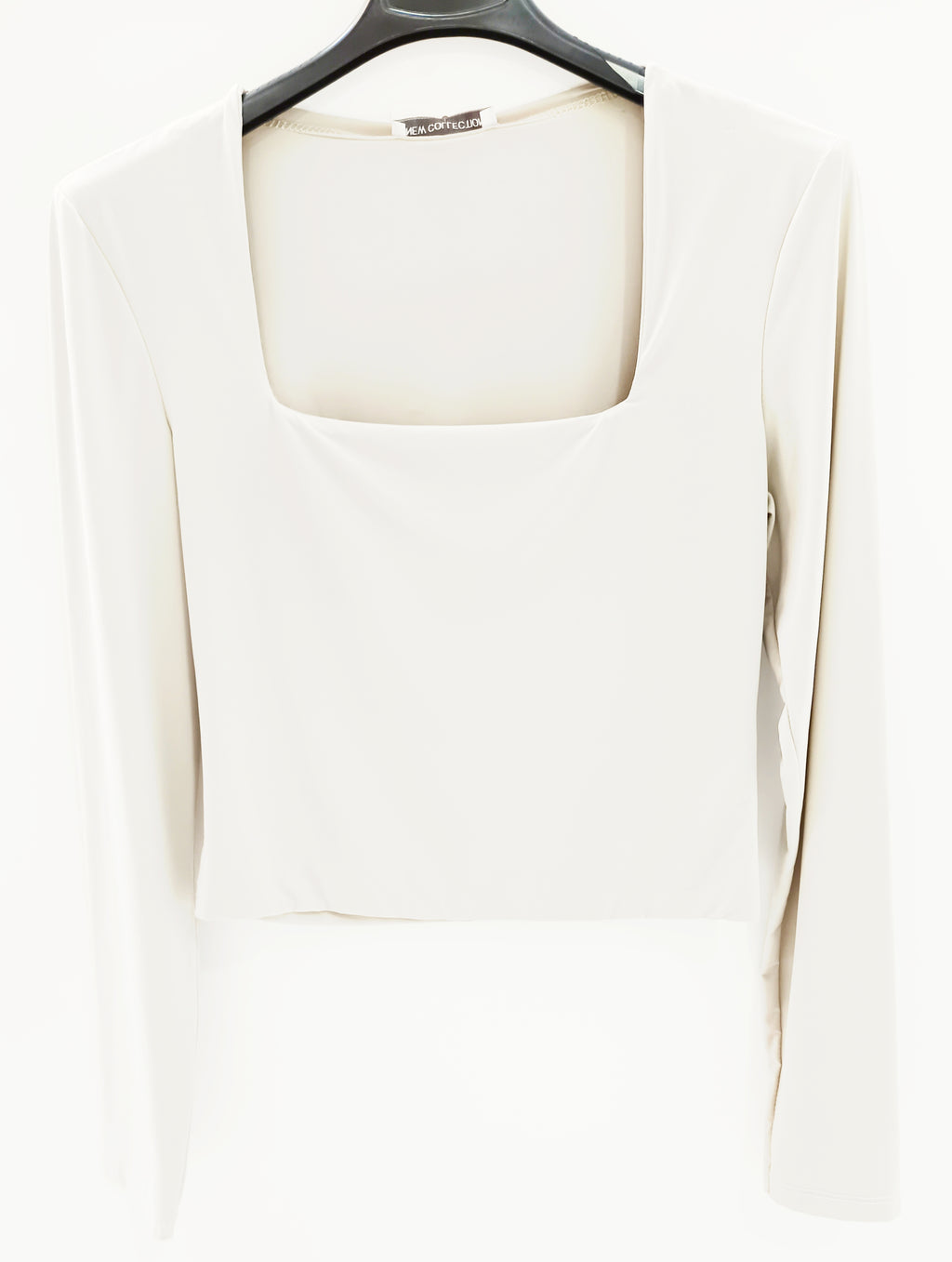 Camiseta escote cuadrado