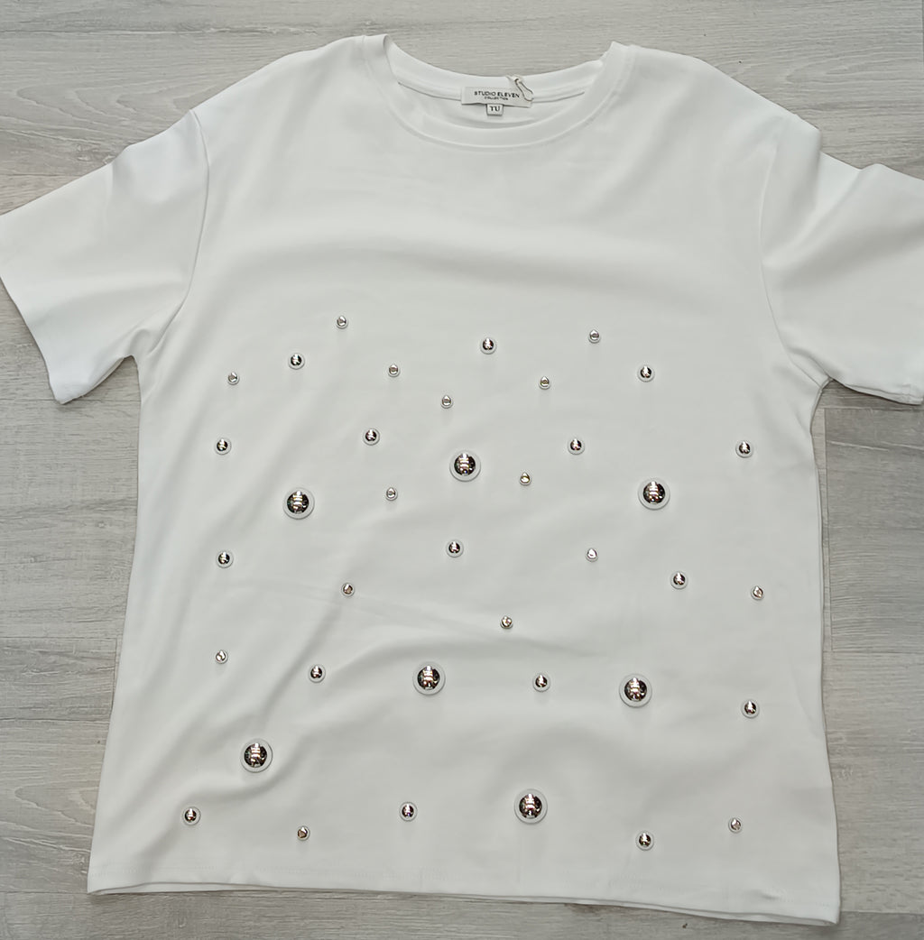 Camiseta oversize detalle bolas plateadas