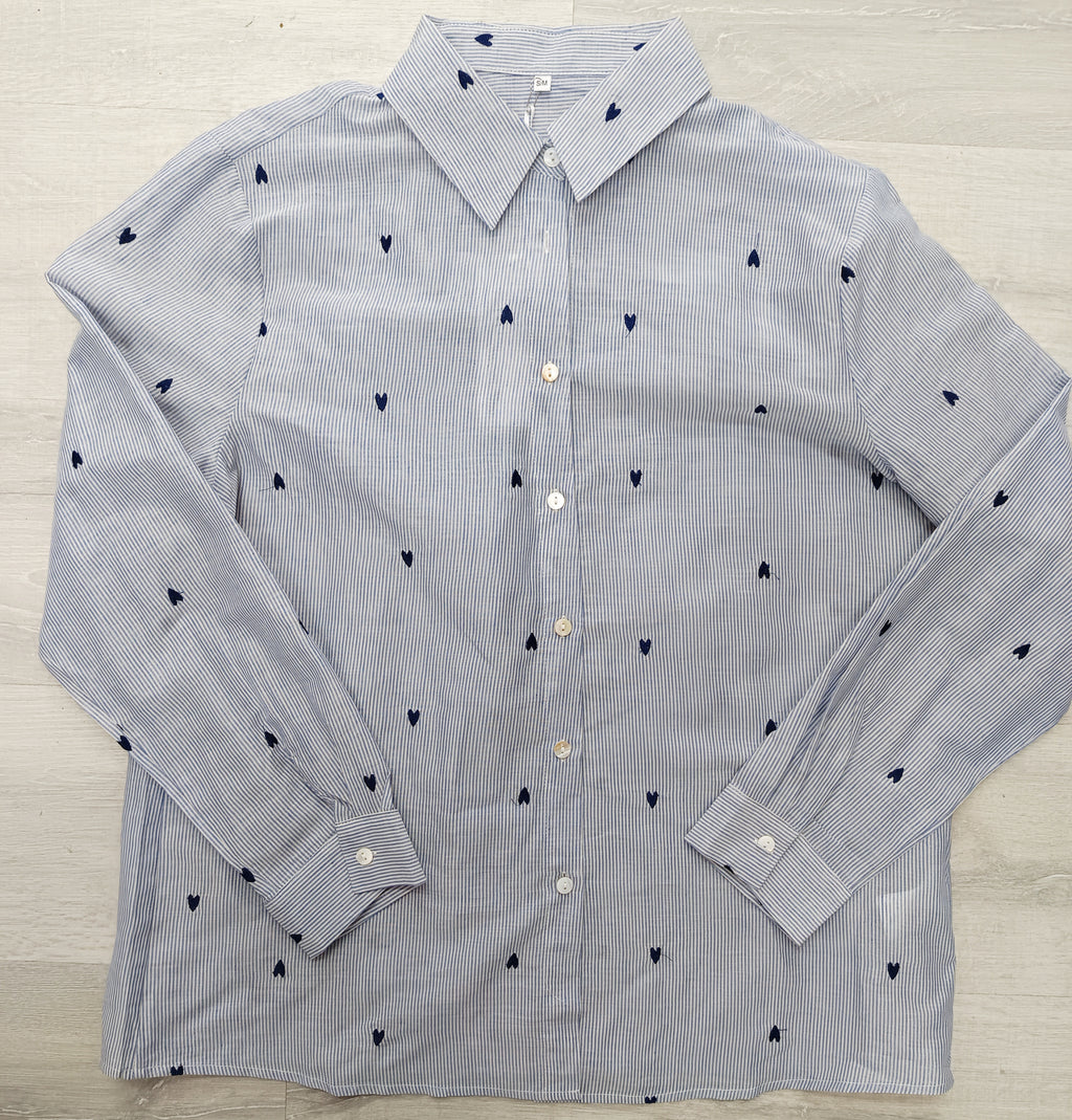 Camisa corazones bordados