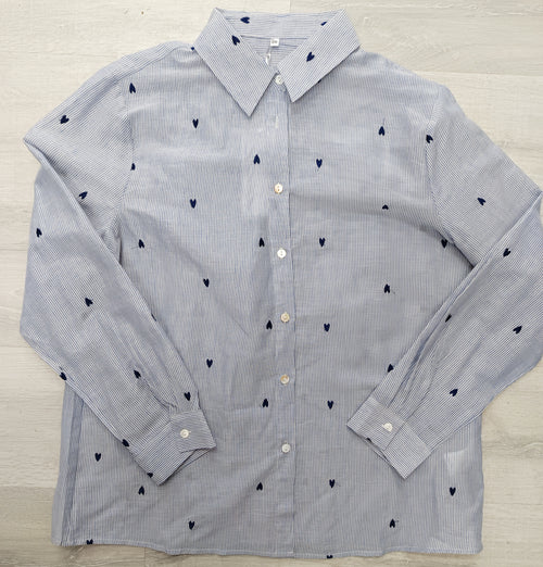 Camisa corazones bordados