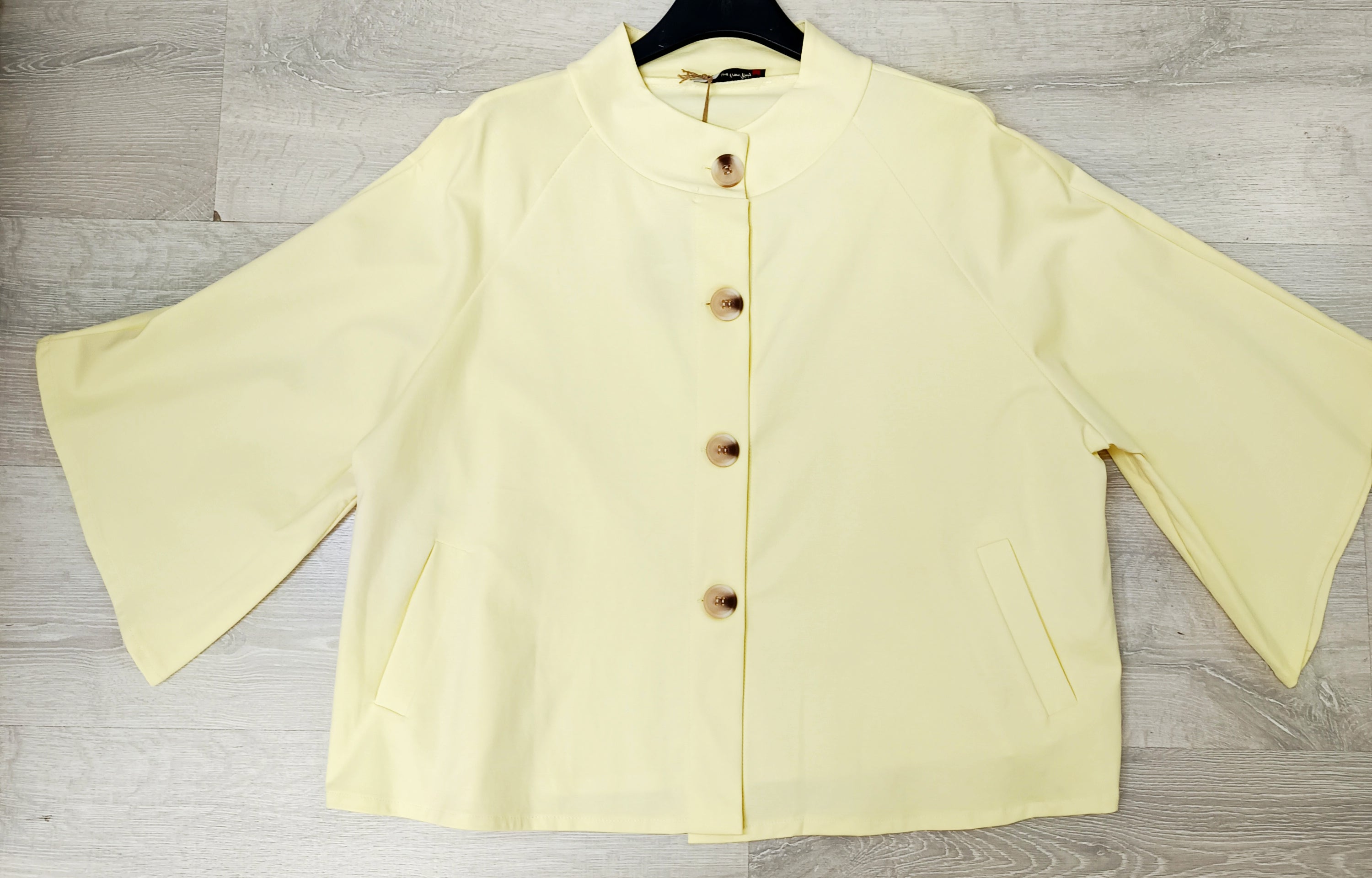 Chaqueta punto roma
