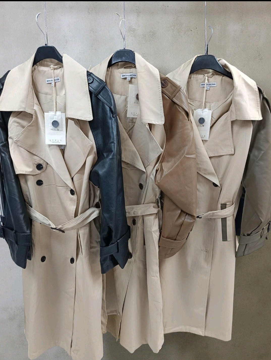 Gabardina combinada polipiel