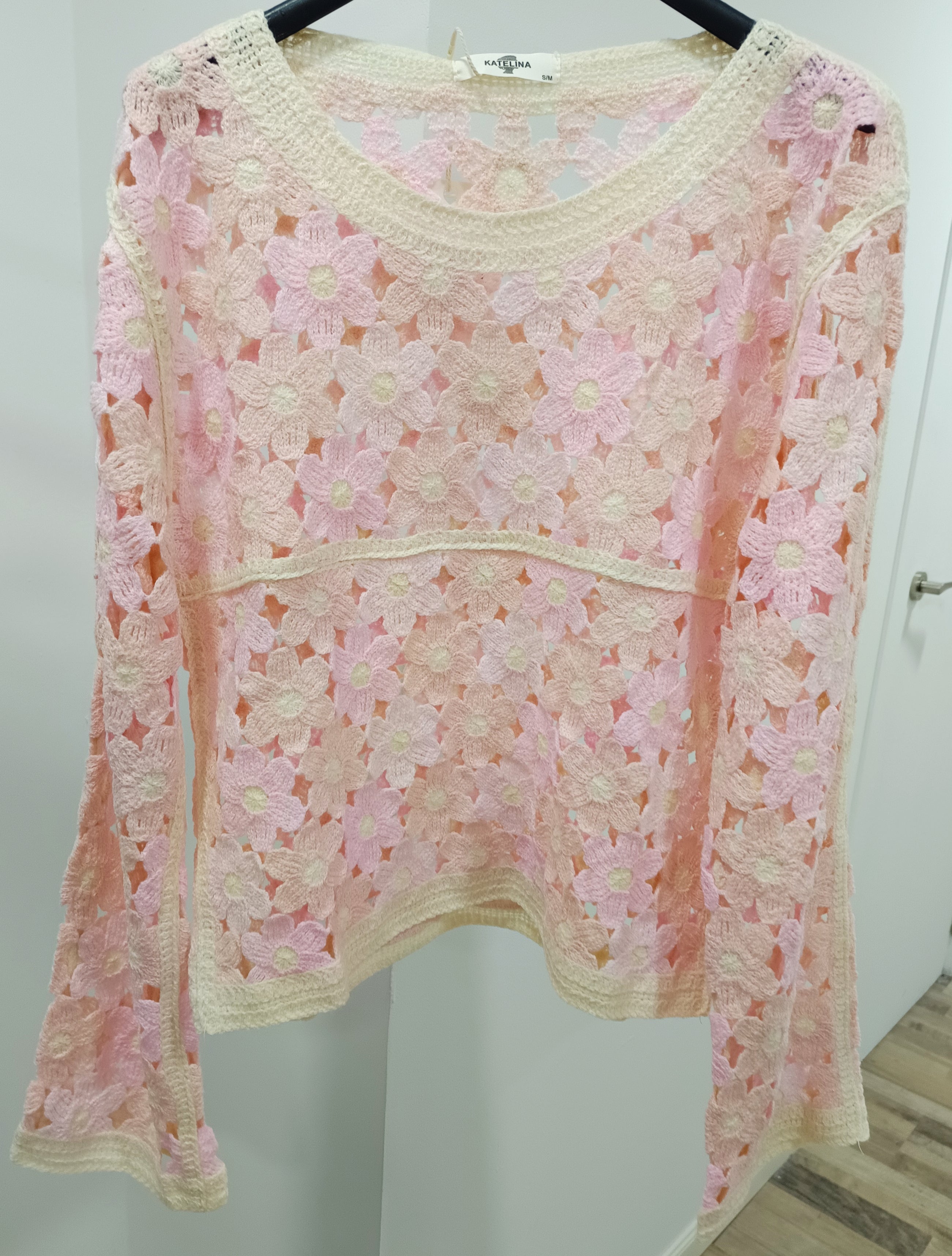 Jersey calado de flores