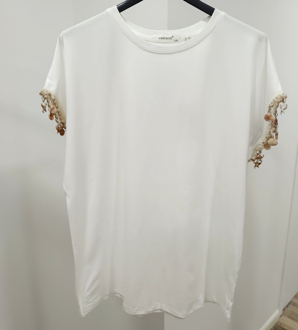 Camiseta adorno conchas