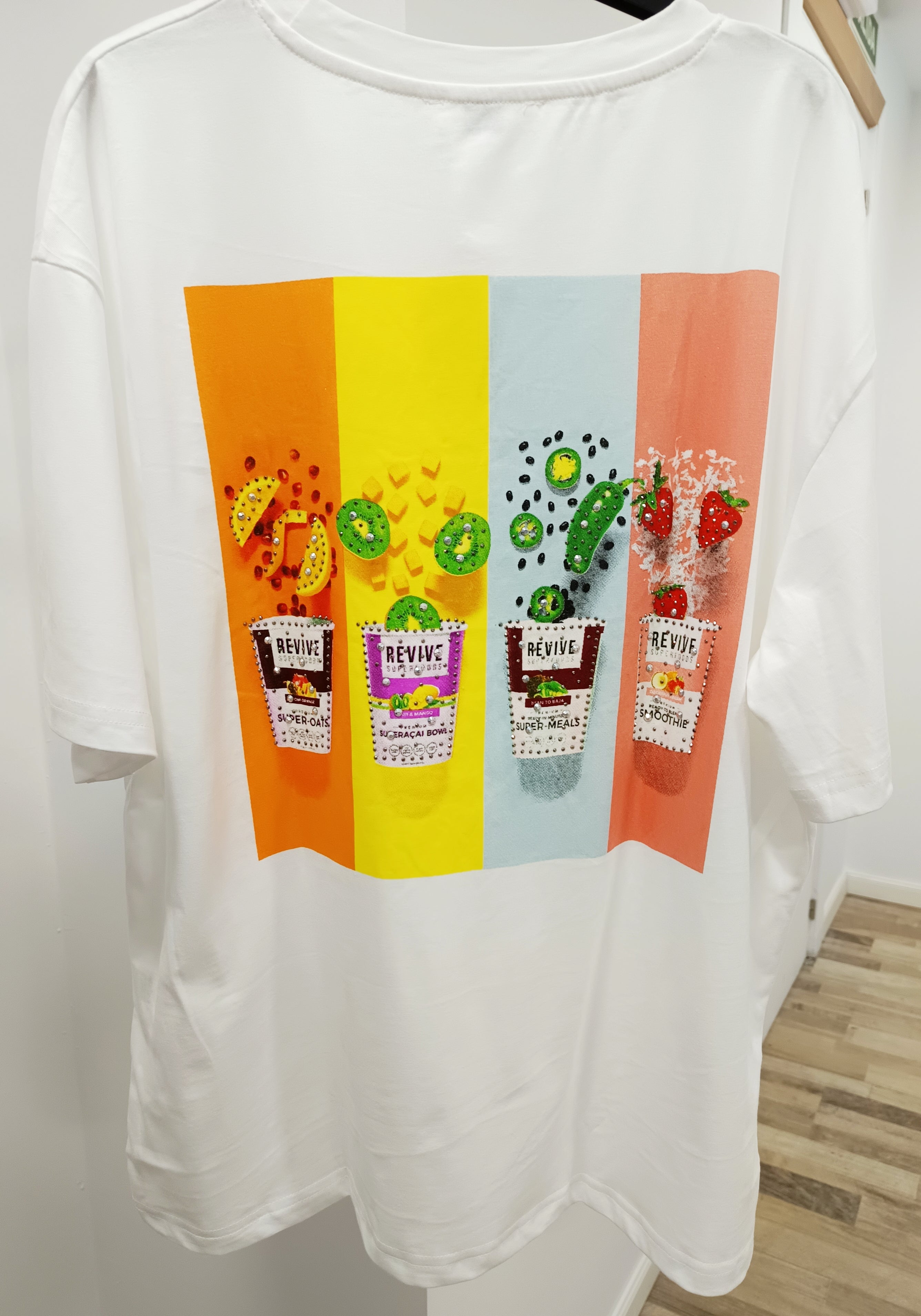 Camiseta estampado trasero de colores