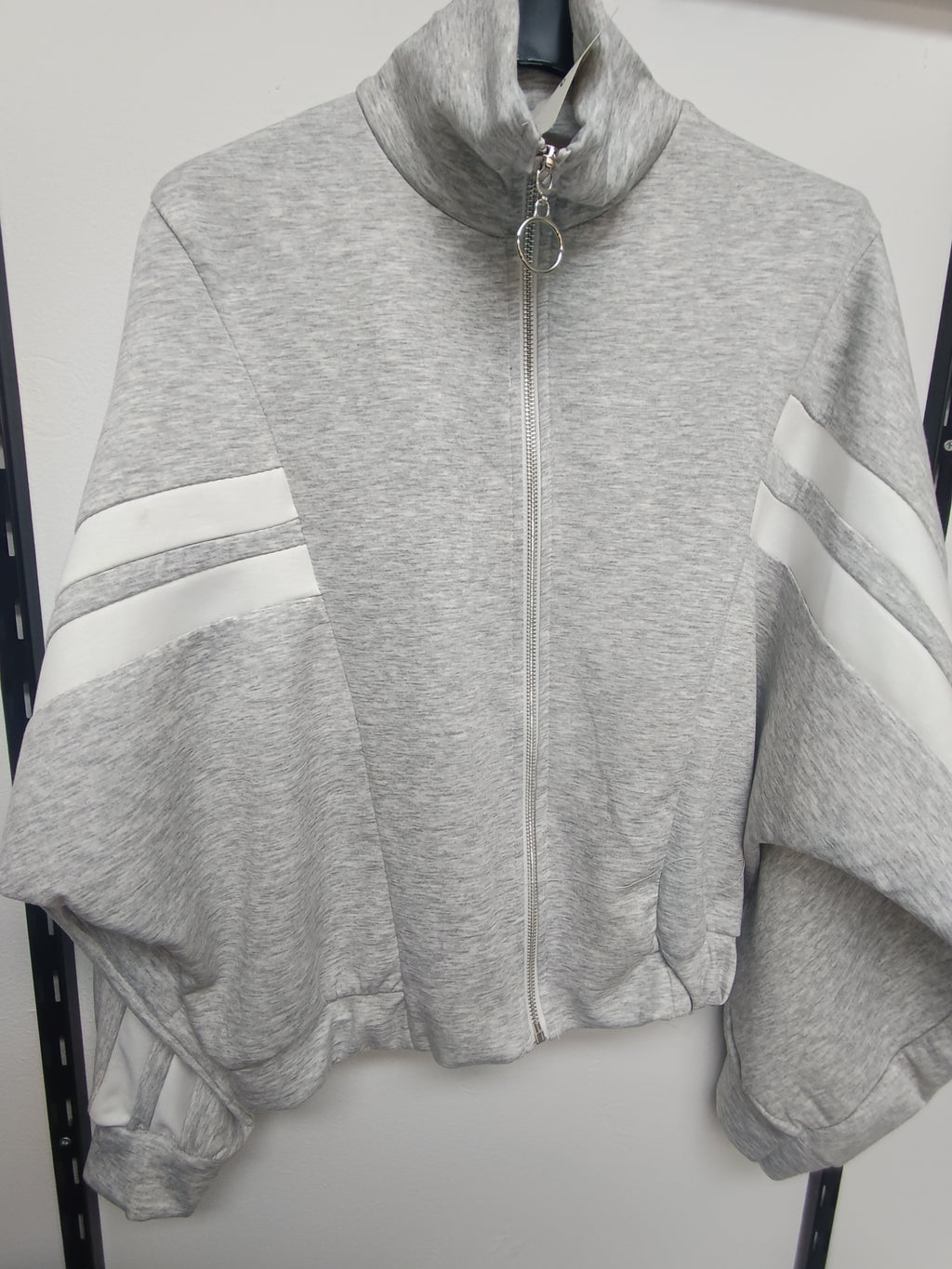 Chaqueta ligera con cremallera