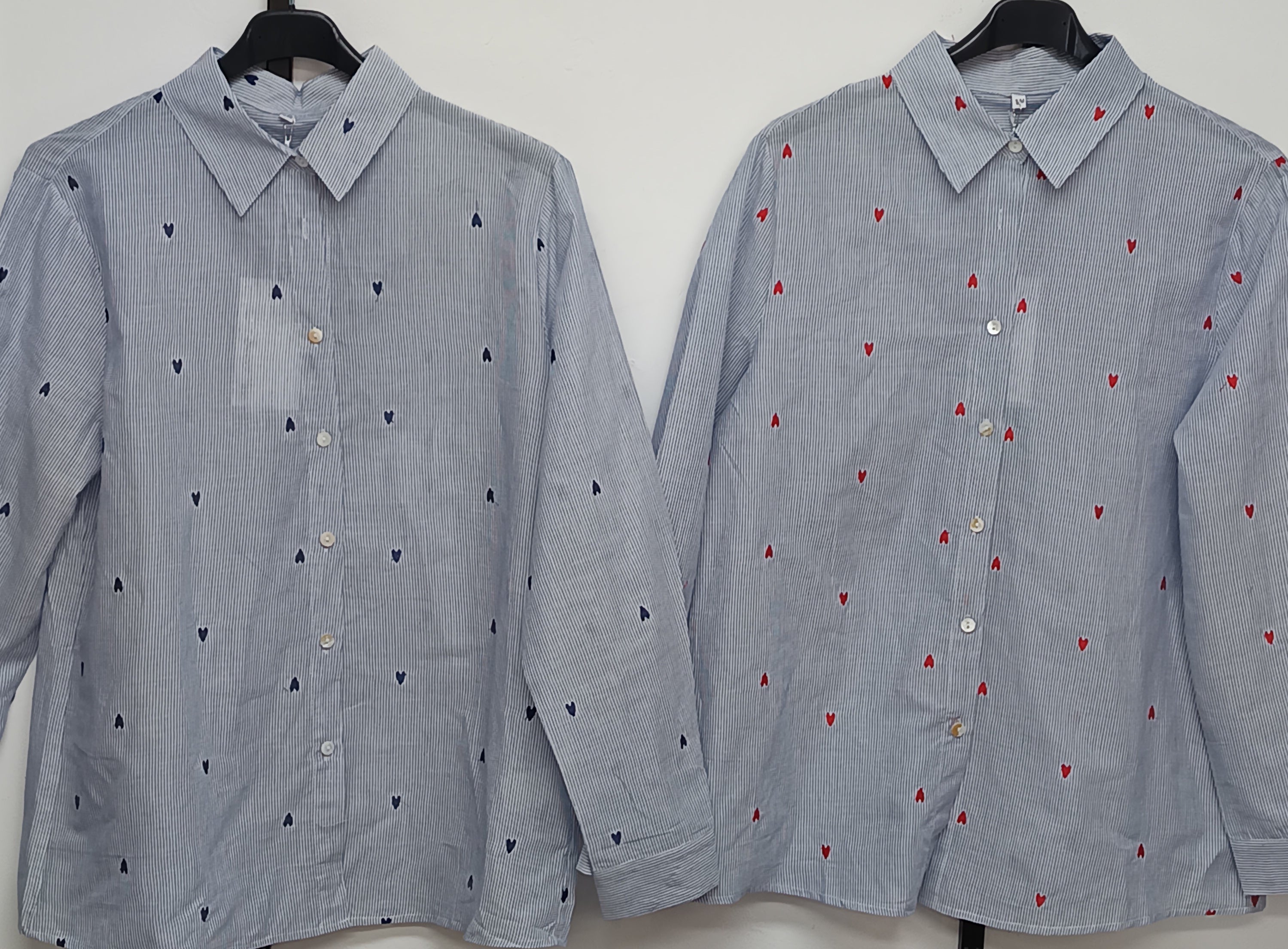Camisa corazones bordados