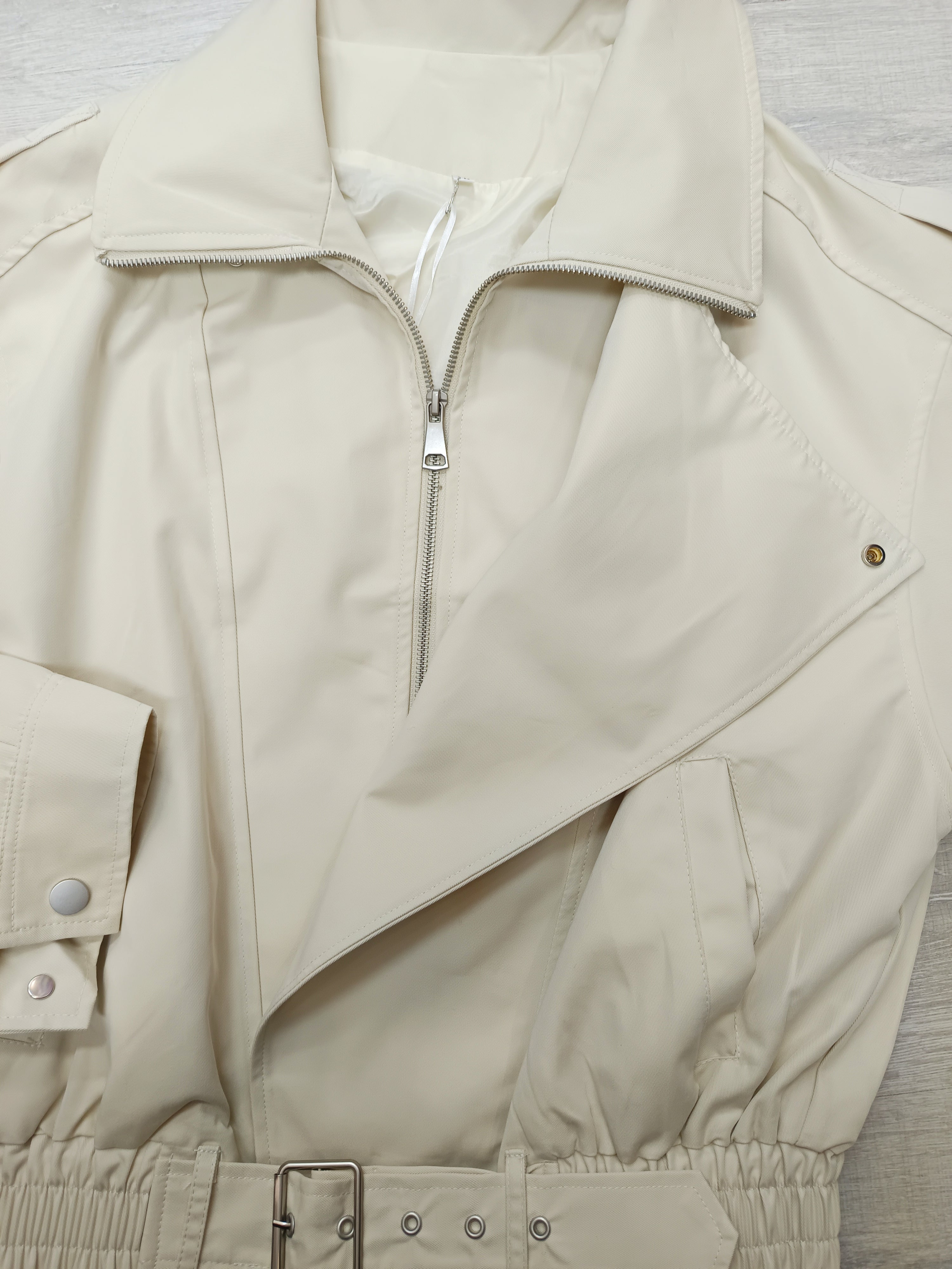 Chaqueta trench