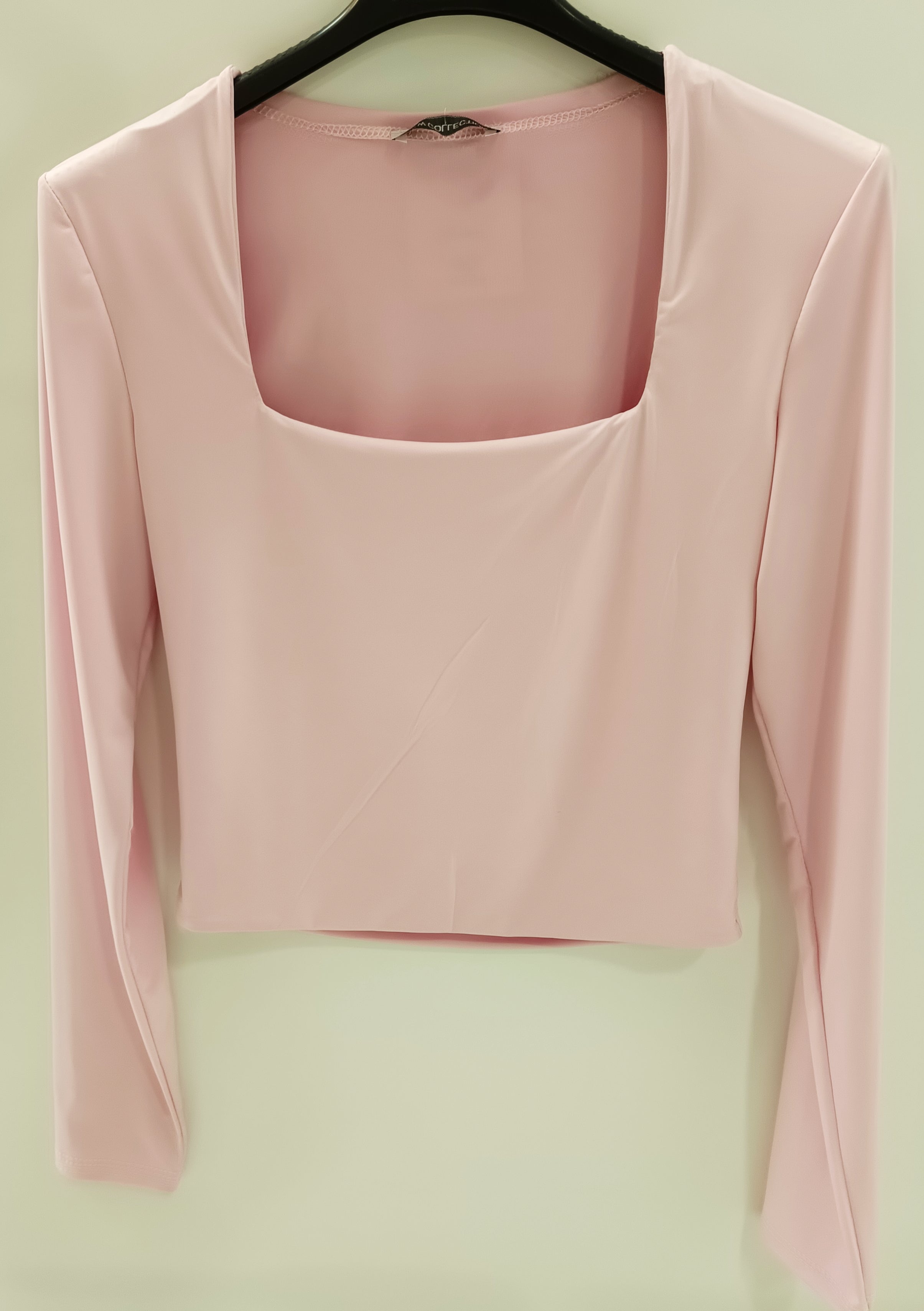 Camiseta escote cuadrado