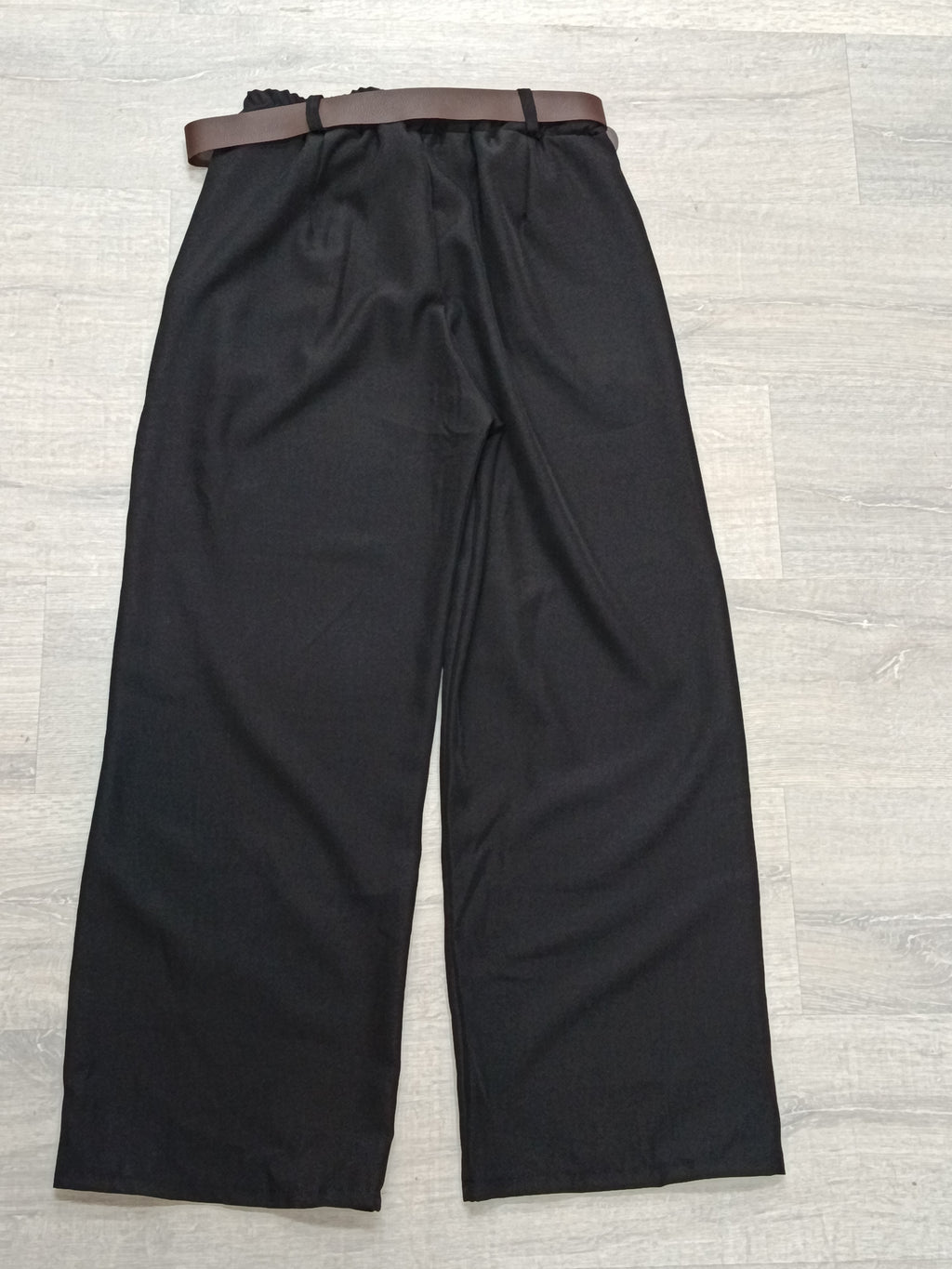 Pantalón palazzo ligero cinturón