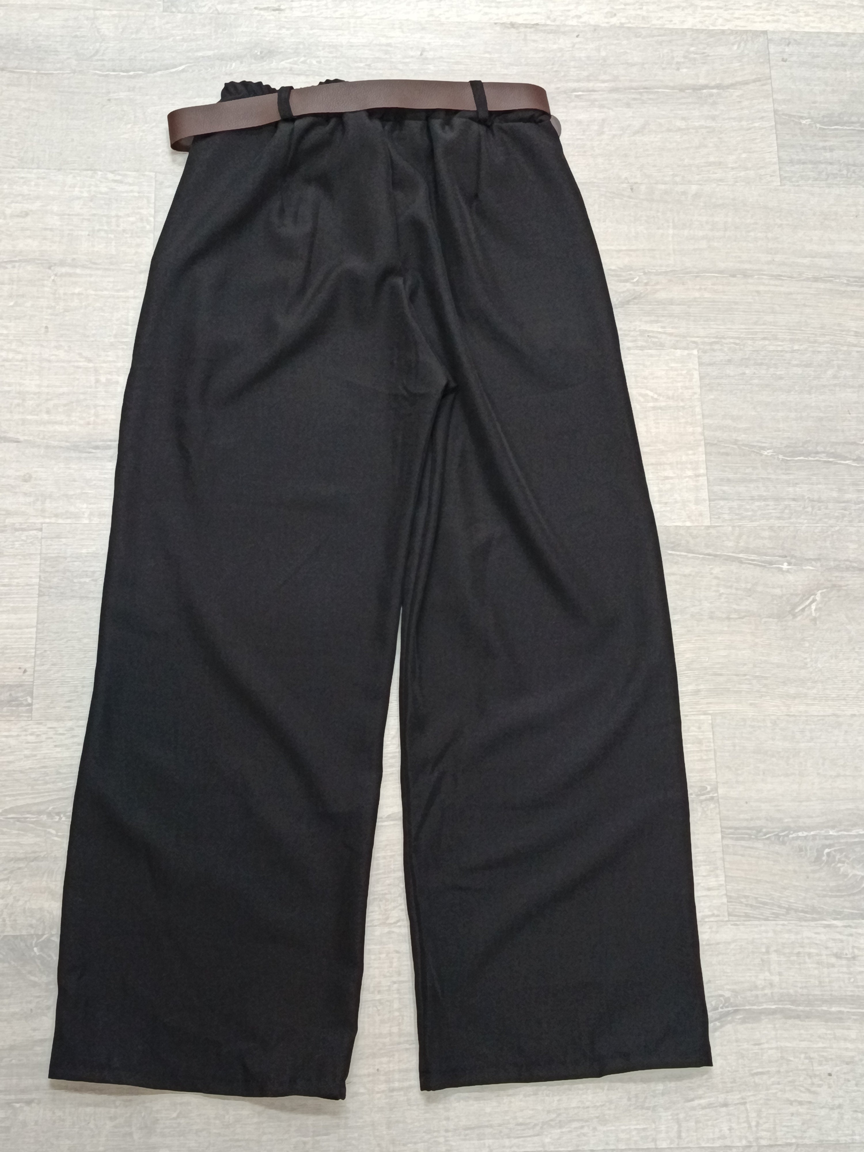 Pantalón palazzo ligero cinturón
