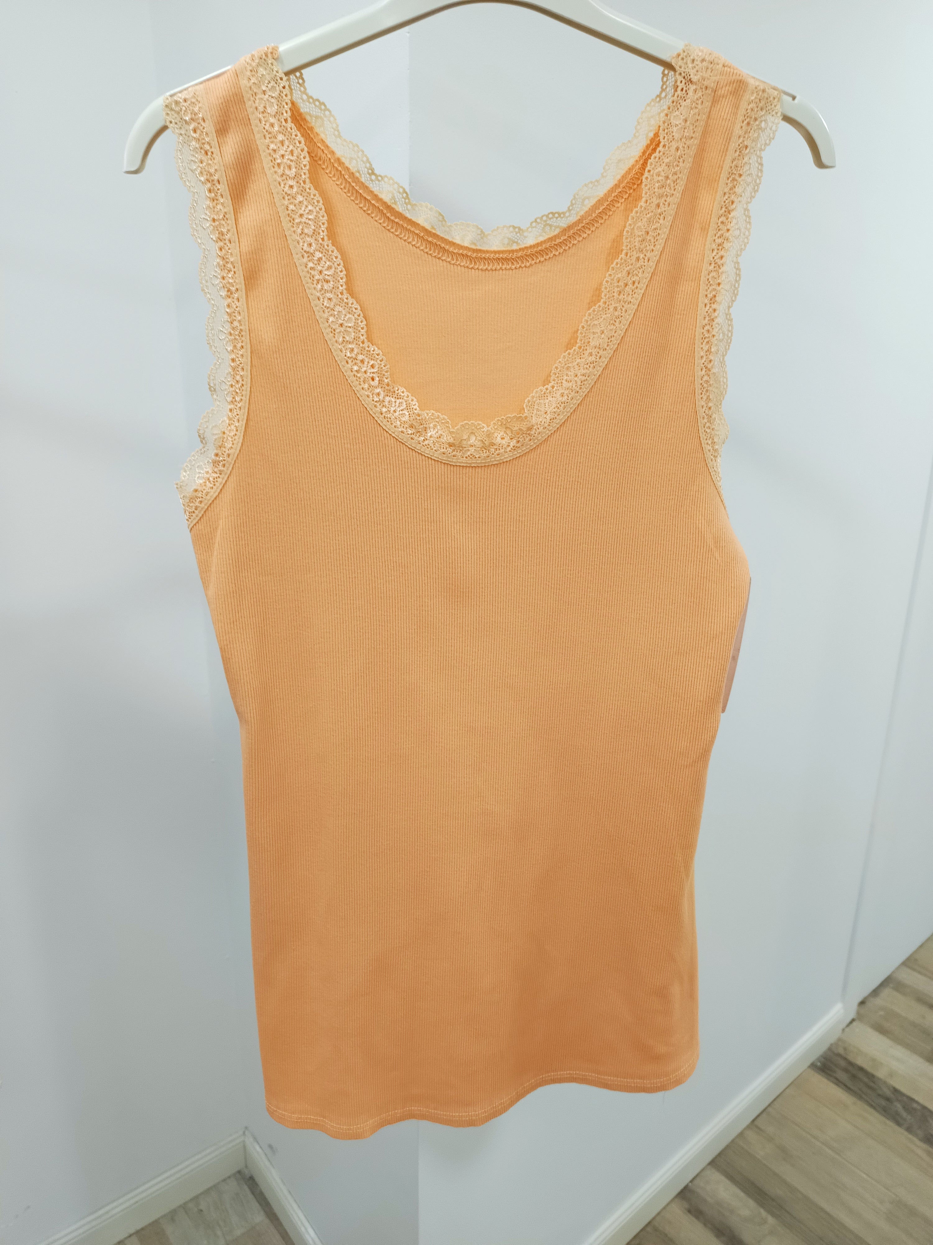 Camiseta canalé tirante blonda
