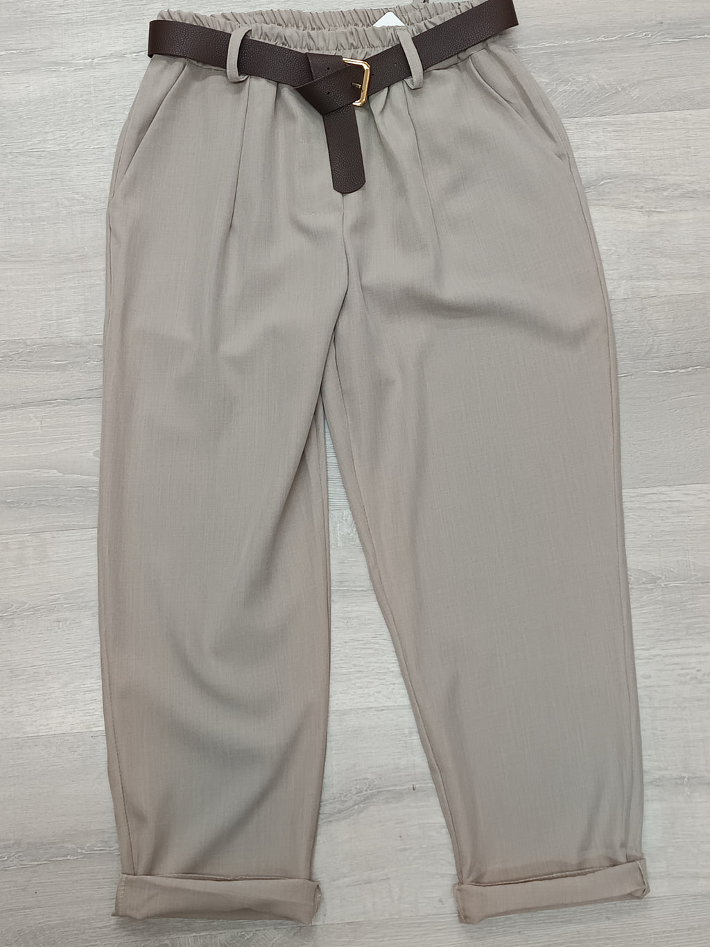 Pantalón ligero mom fit