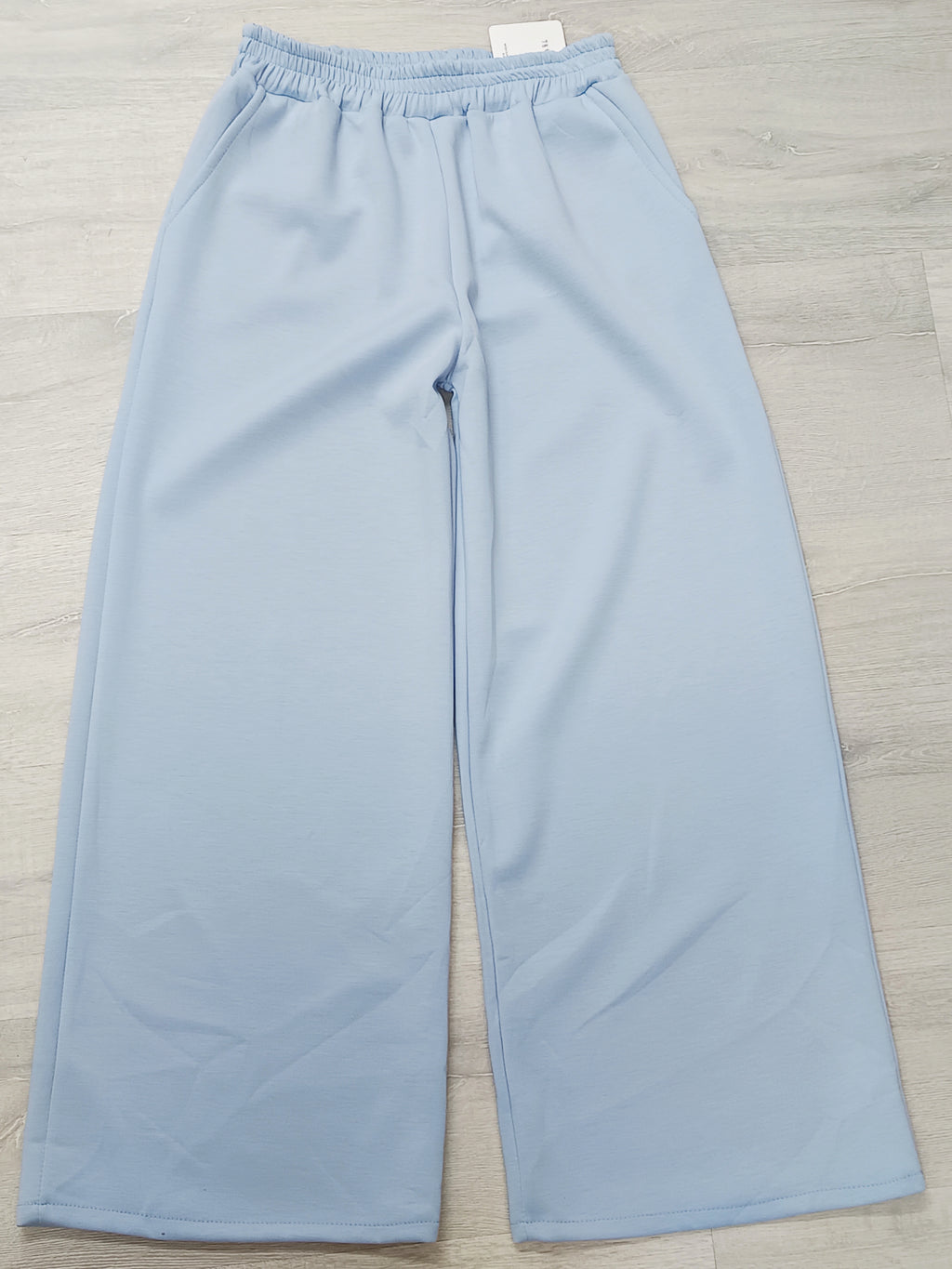Pantalón Palazzo conjunto con la americana