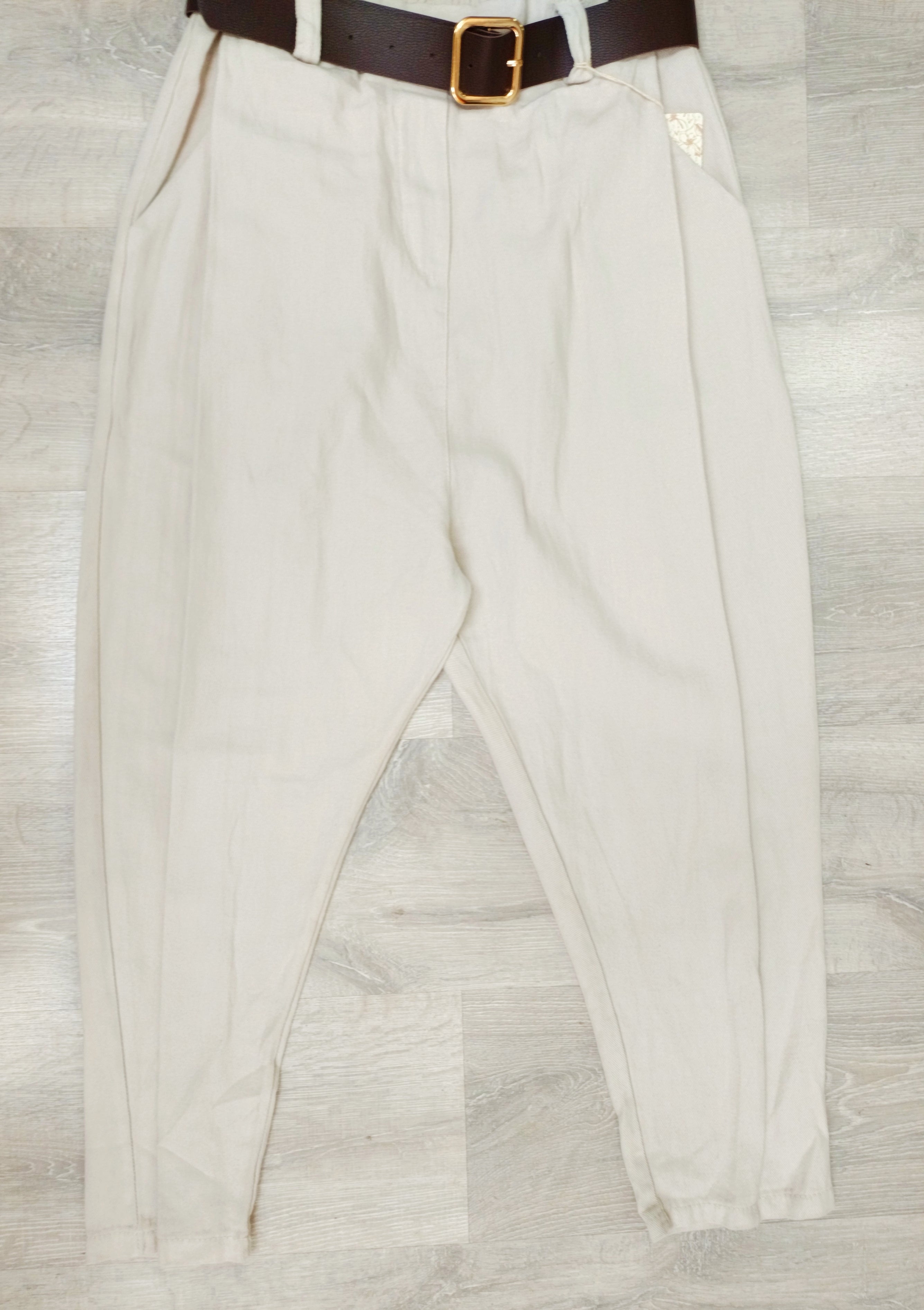 Pantalón sarga con cinturón tiro largo (hippie)